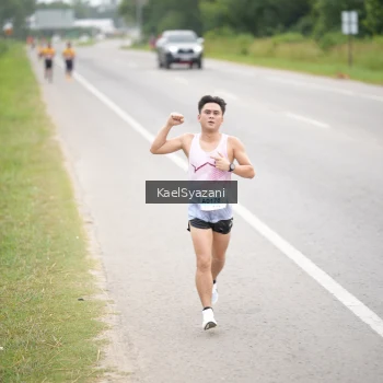 Runner Photo 2036524
