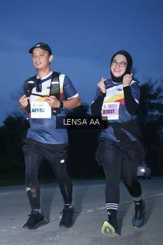 Runner Photo 2036527