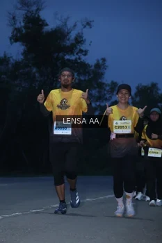 Runner Photo 2036535