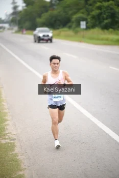 Runner Photo 2036537