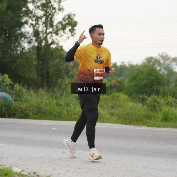 Runner Photo 2036581