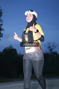 Runner Photo 2036616