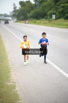 Runner Photo 2036619