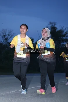 Runner Photo 2036624