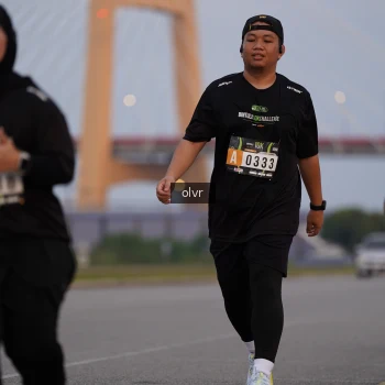 Runner Photo 2036641