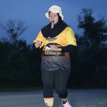 Runner Photo 2036642