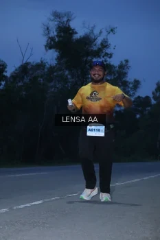 Runner Photo 2036691