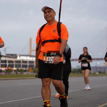 Runner Photo 2036730