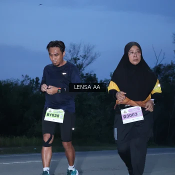 Runner Photo 2036741