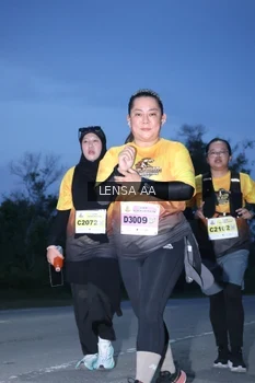 Runner Photo 2036795