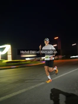 Runner Photo 2036800