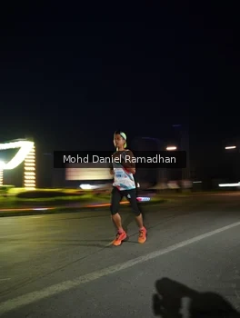 Runner Photo 2036810