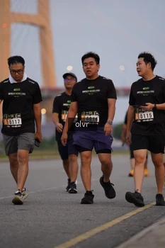 Runner Photo 2036812