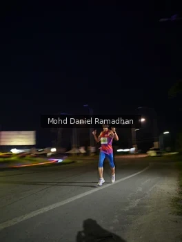 Runner Photo 2036822