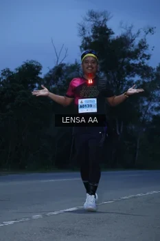 Runner Photo 2036832