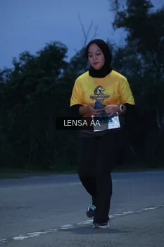 Runner Photo 2036845