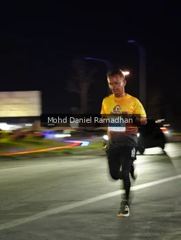 Runner Photo 2036846