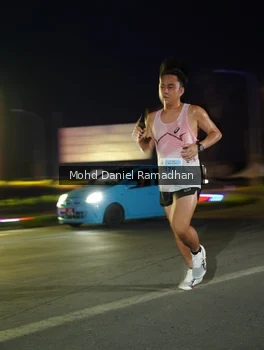 Runner Photo 2036854