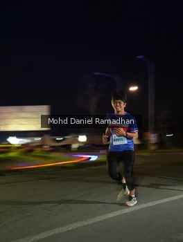 Runner Photo 2036865