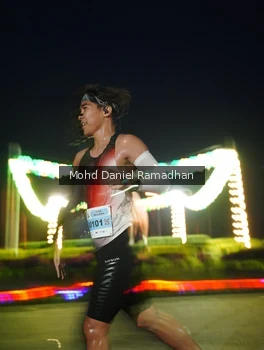 Runner Photo 2036875