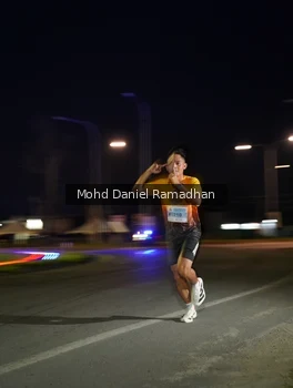 Runner Photo 2036900