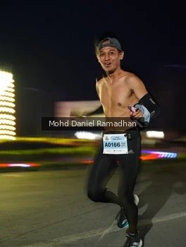 Runner Photo 2036928