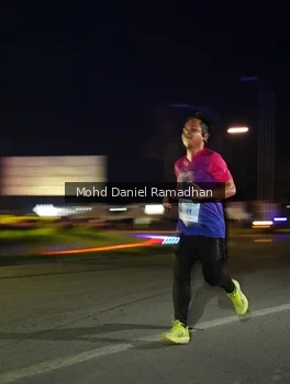 Runner Photo 2036934