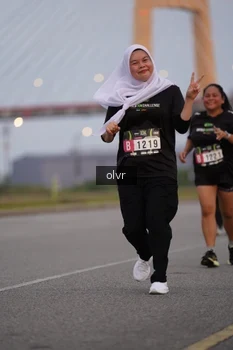 Runner Photo 2037000
