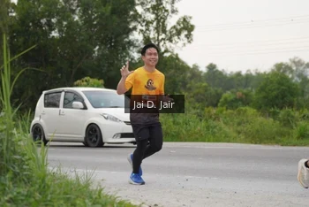 Runner Photo 2037032