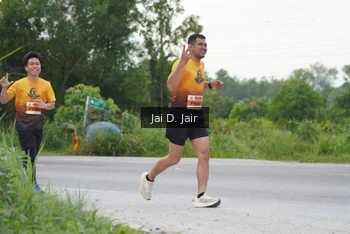 Runner Photo 2037042