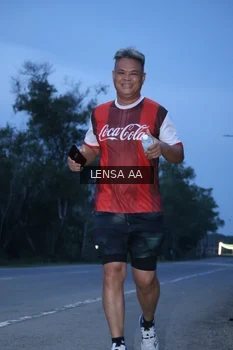 Runner Photo 2037044