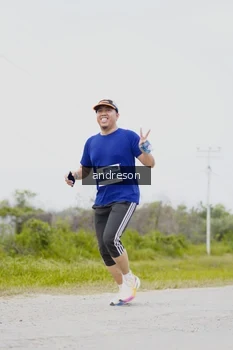 Runner Photo 2037050
