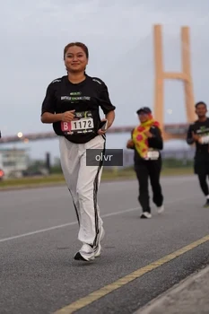 Runner Photo 2037067
