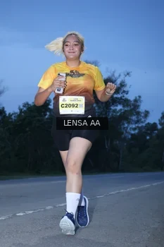 Runner Photo 2037084