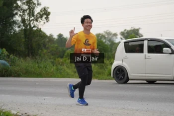 Runner Photo 2037093