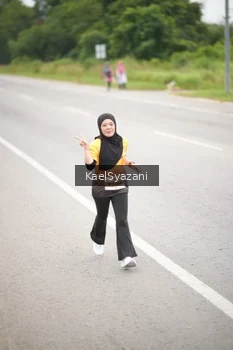Runner Photo 2037156
