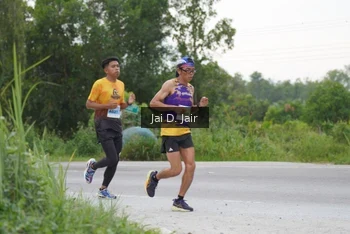 Runner Photo 2037157