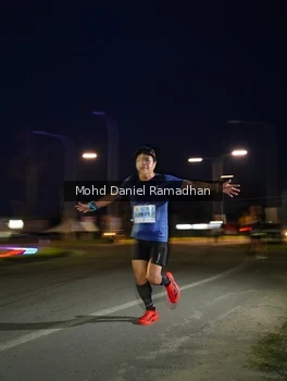 Runner Photo 2037158