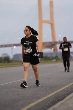 Runner Photo 2037177