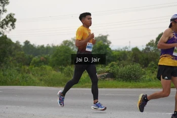 Runner Photo 2037188