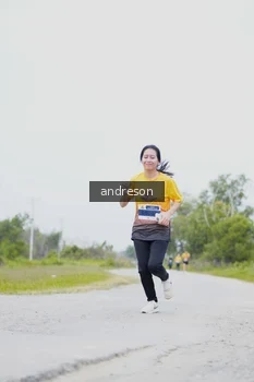 Runner Photo 2037220
