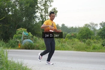 Runner Photo 2037245