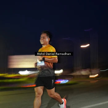 Runner Photo 2037264