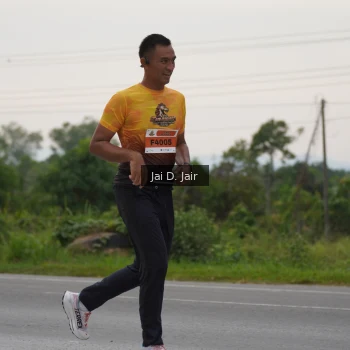 Runner Photo 2037276