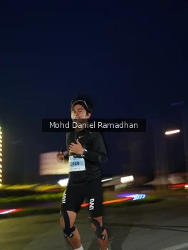 Runner Photo 2037286