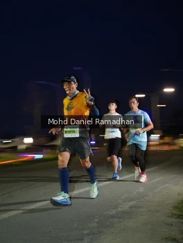 Runner Photo 2037300