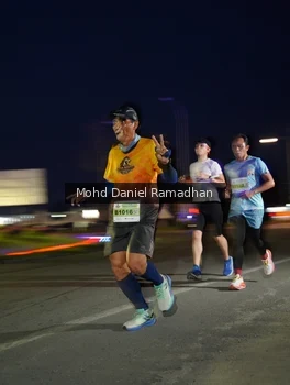 Runner Photo 2037303