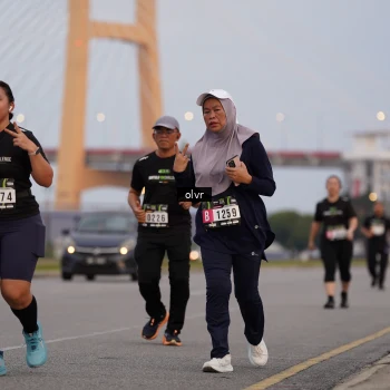 Runner Photo 2037308