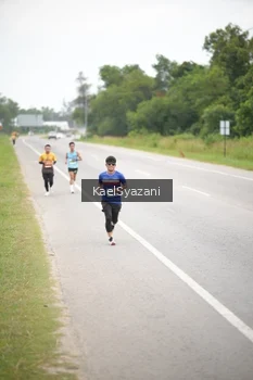 Runner Photo 2037375