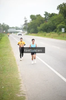 Runner Photo 2037435